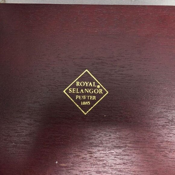 Royal Selangor Wine Goblet Sovereign Collection Gift Box - Picture 4 of 4